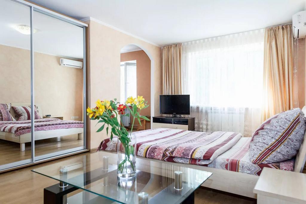 Apartment In Zaporozhye. Antica Zaporizhia Dış mekan fotoğraf